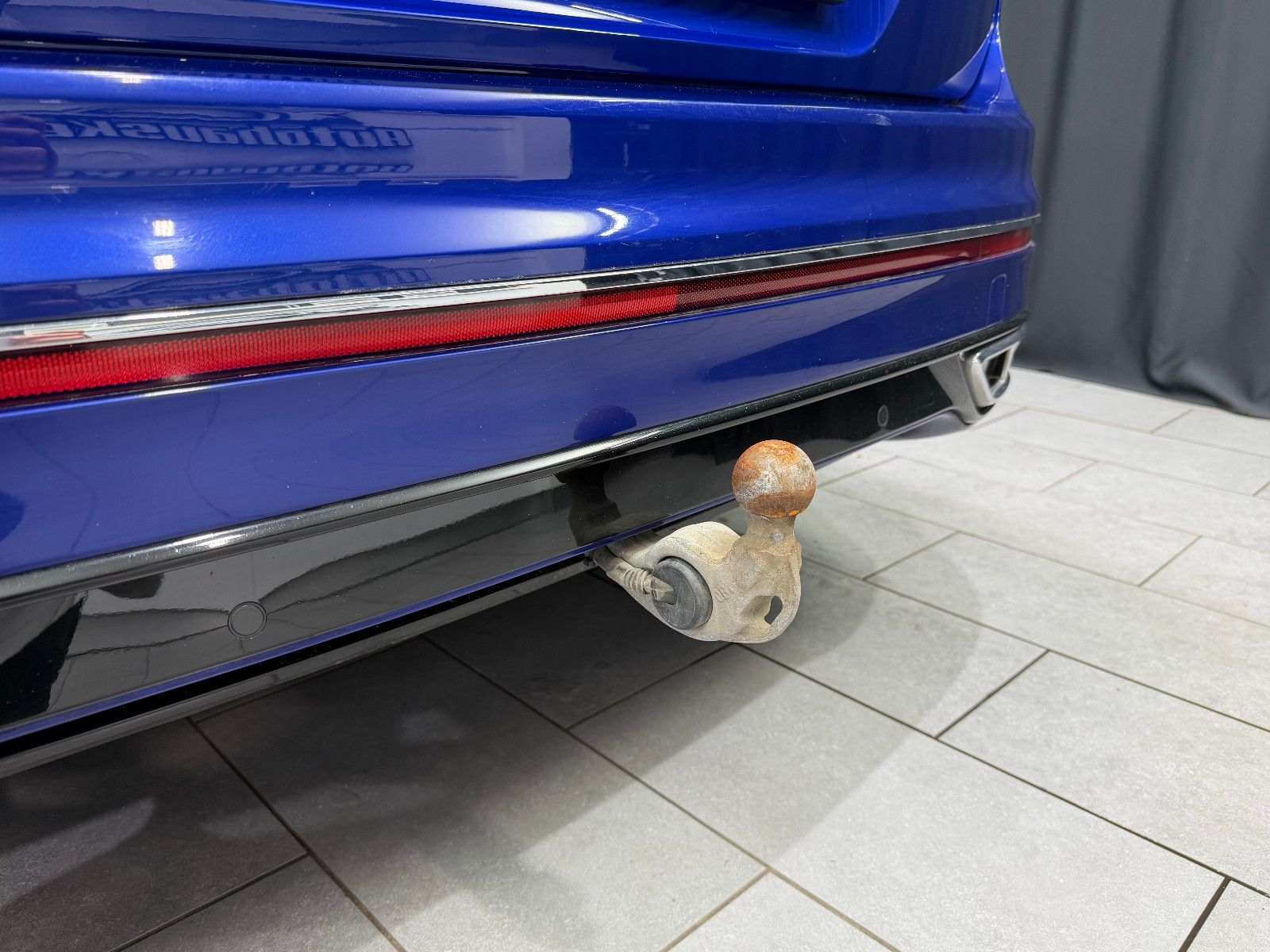 Fahrzeugabbildung Volkswagen Volkswagen Tiguan R-Line 4Motion|MATRIX|PANO|AHK