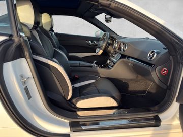 Mercedes-Benz SL 400 2LOOK Edition AMG|Massage|Panorama|Logic7