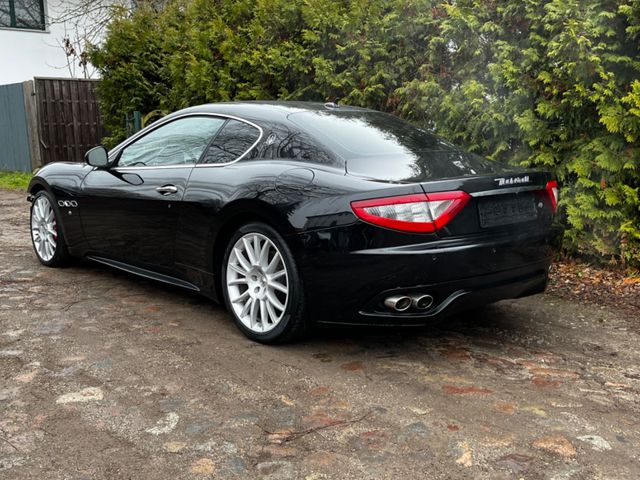 Maserati Granturismo S 4.7 V8 Automatik Sportline