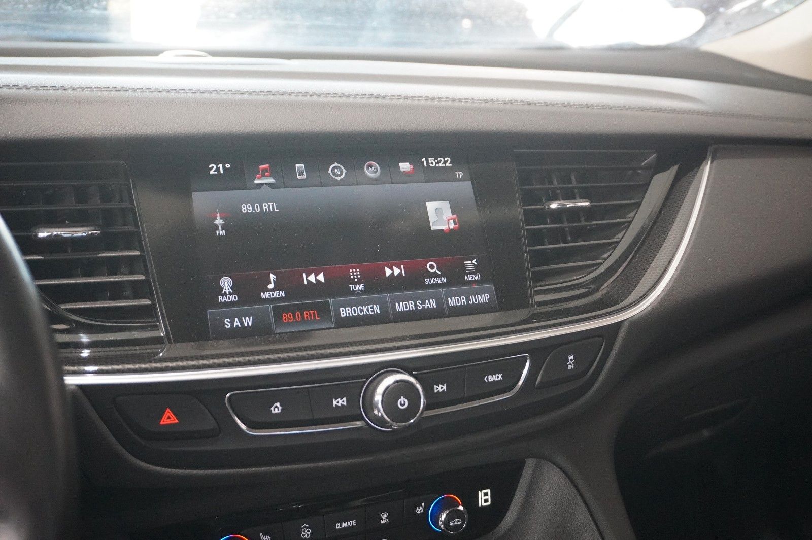 Fahrzeugabbildung Opel Insignia B ST 1.5T DYNAMIC NAVI/MATRIX/KAMERA/SH