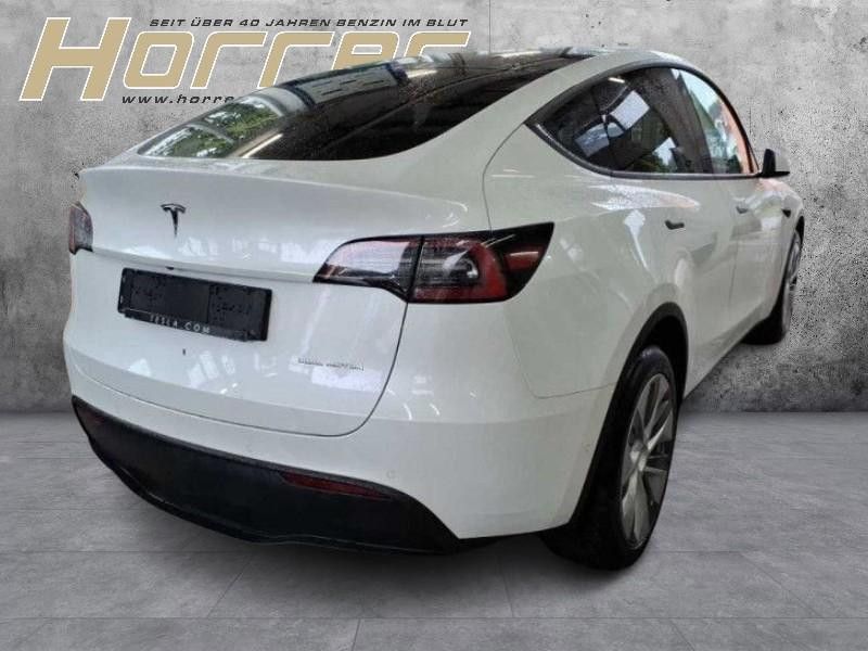 Tesla Model Y Long Range Dual AWDA.pilot Pr. Int. imagem 3