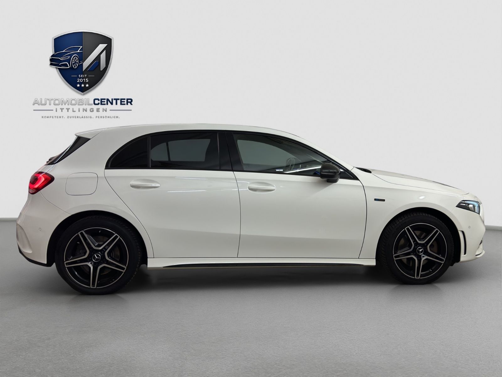 Mercedes-Benz A 250 e 3XAMG Edition 2020 Ambiente-Be LED High foto 4