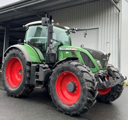 Fendt 714 Vario SCR Profi