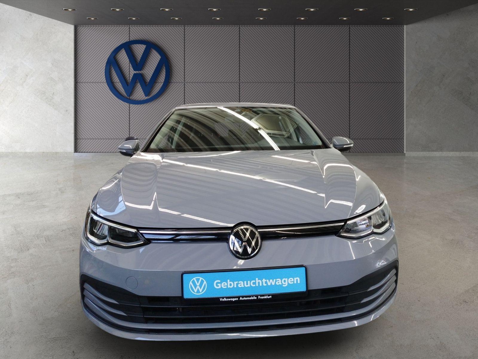 Volkswagen Golf VIII 1.0 TSI FrontAssist LED DAB+