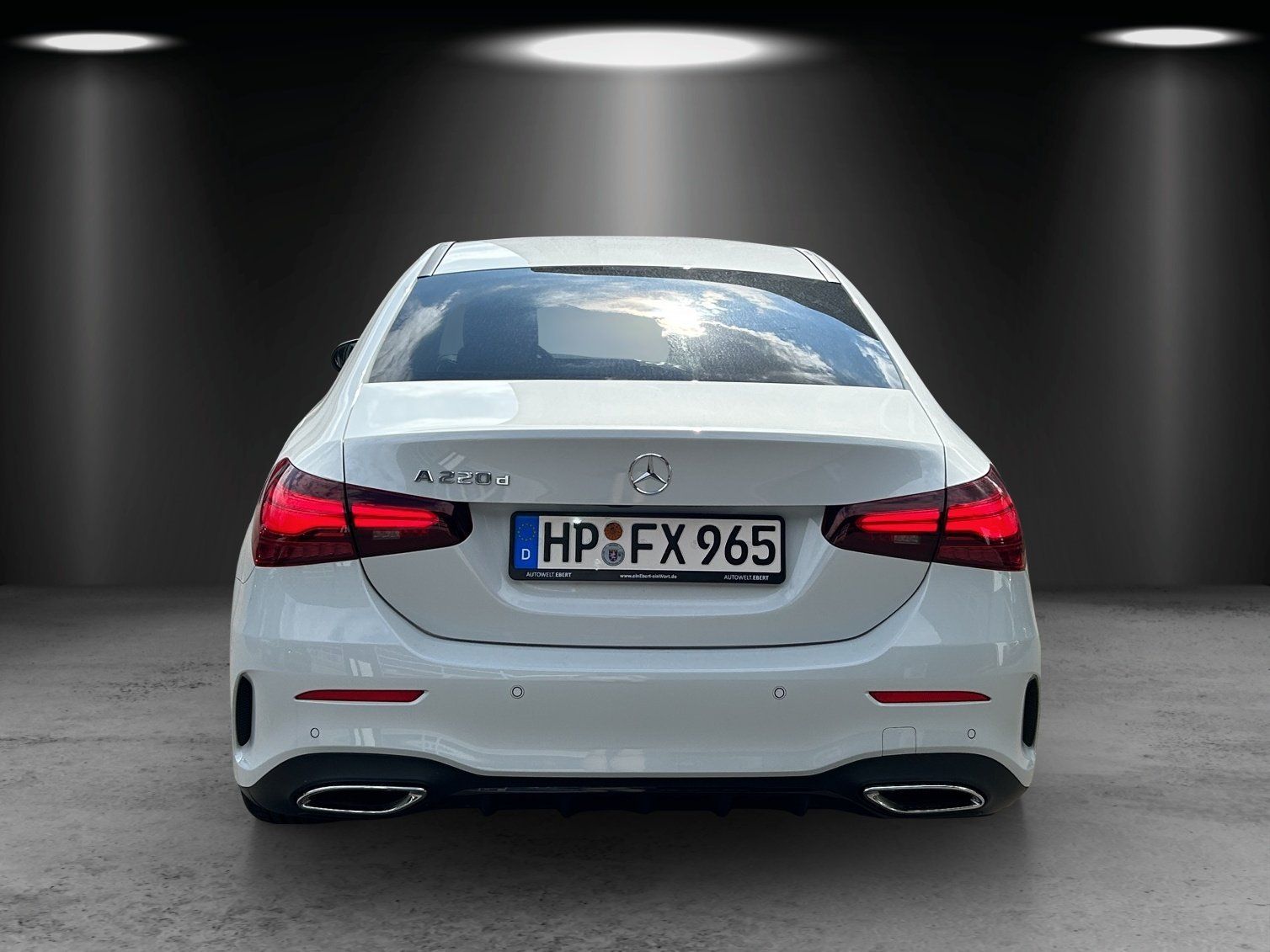 Fahrzeugabbildung Mercedes-Benz A 220 d Lim+AMG-Line+Burmester+PSD+DISTRONIC+19"