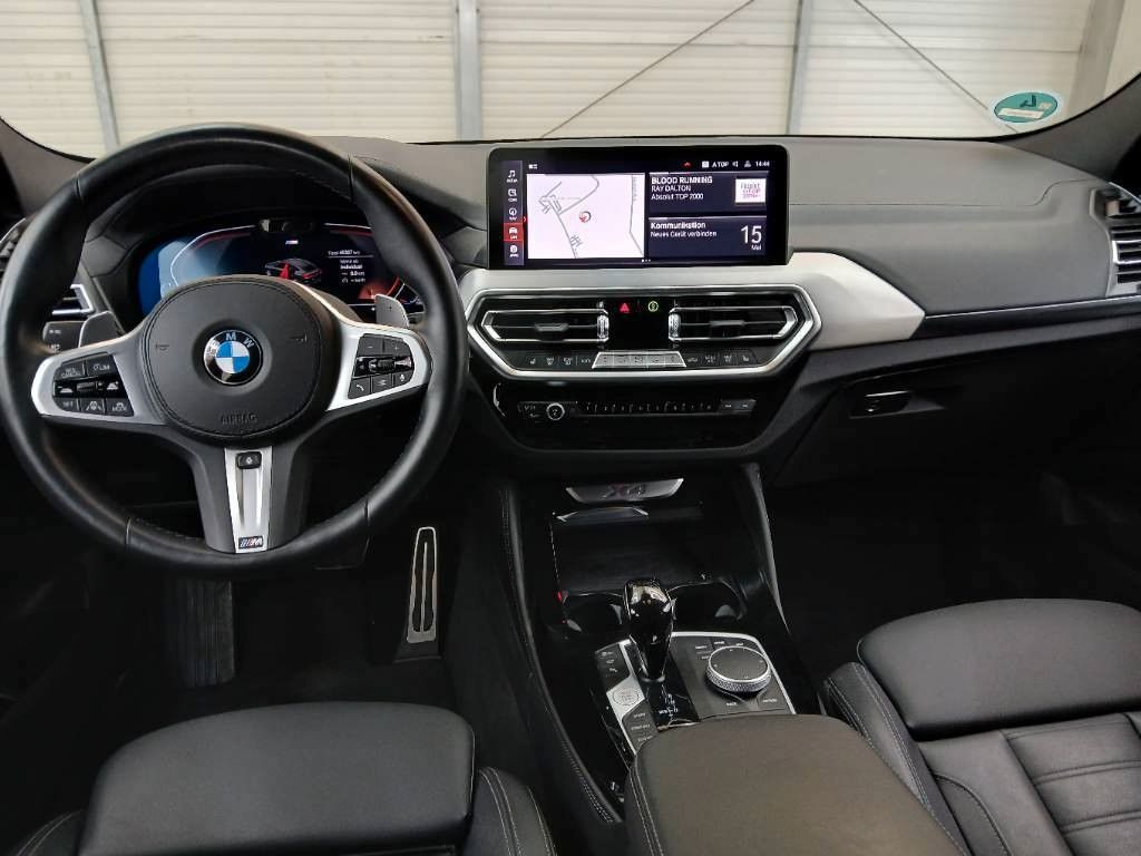 Fahrzeugabbildung BMW X4 xDrive 30 d M Sport ACC Pano Leder AHK STHZ