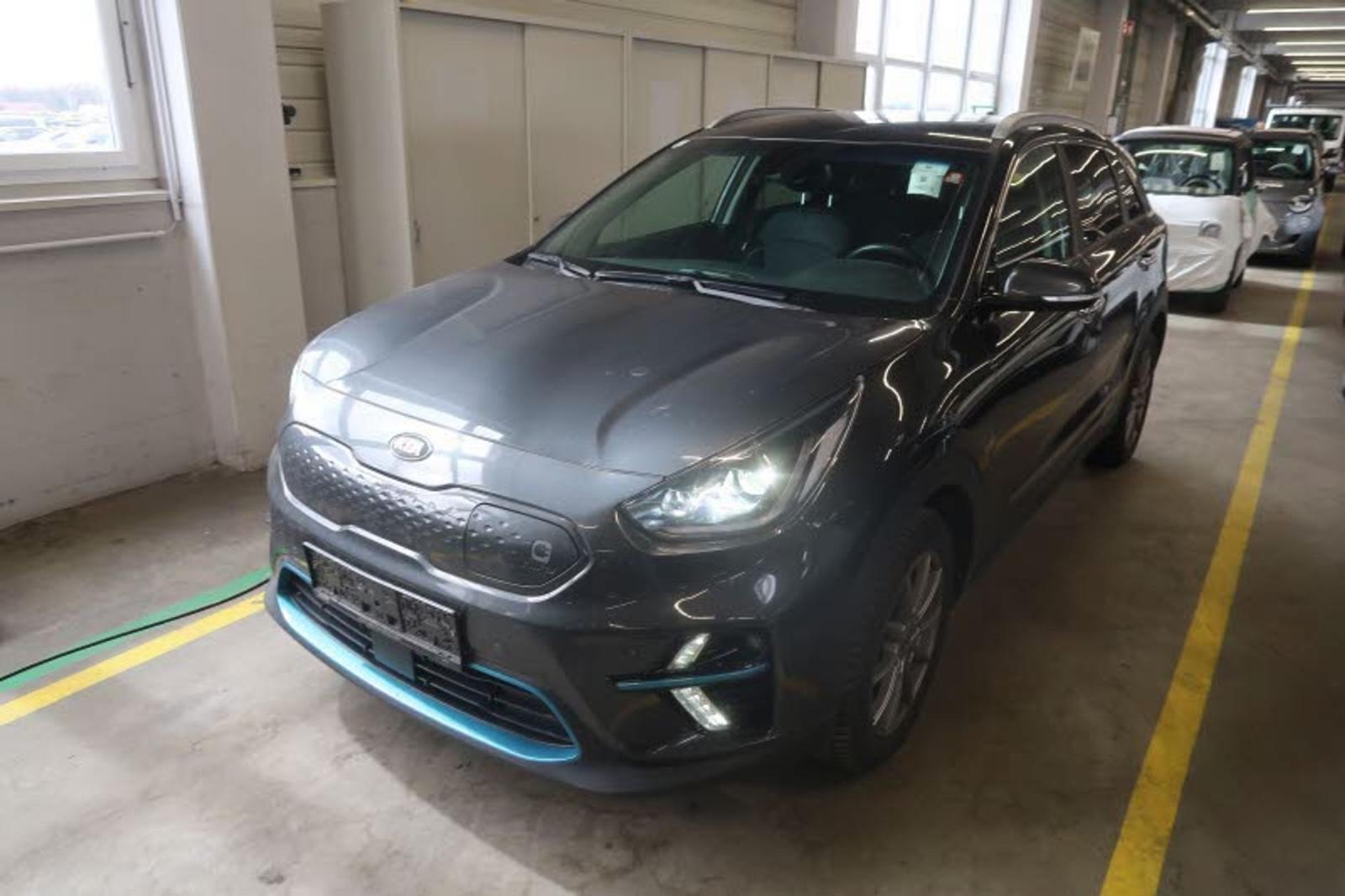 Kia e-Niro 64KWH Long Range *1 Hand*