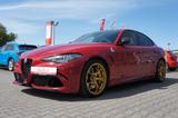 Alfa Romeo Giulia Quadrifoglio 2.9 V6 Bi-Turbo*CARBON*1.HD* - Alfa Romeo: 6c