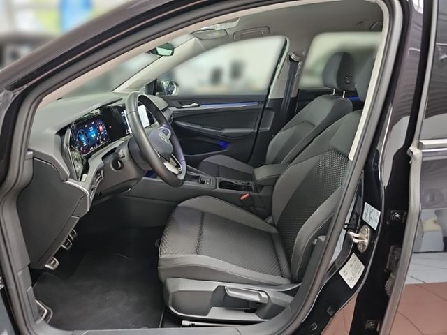 Fahrzeugabbildung Volkswagen Golf Variant 2.0 TDI Active LED-PLUS ACC NAVI AH