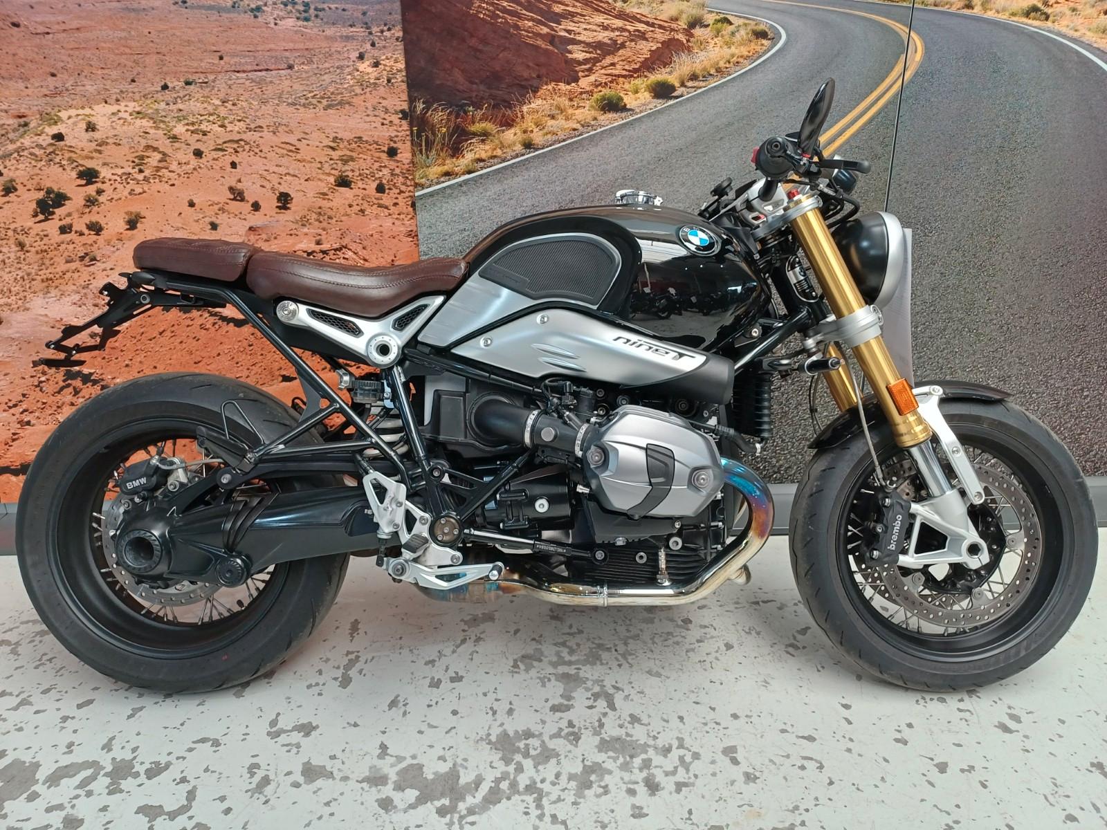 BMW R nineT