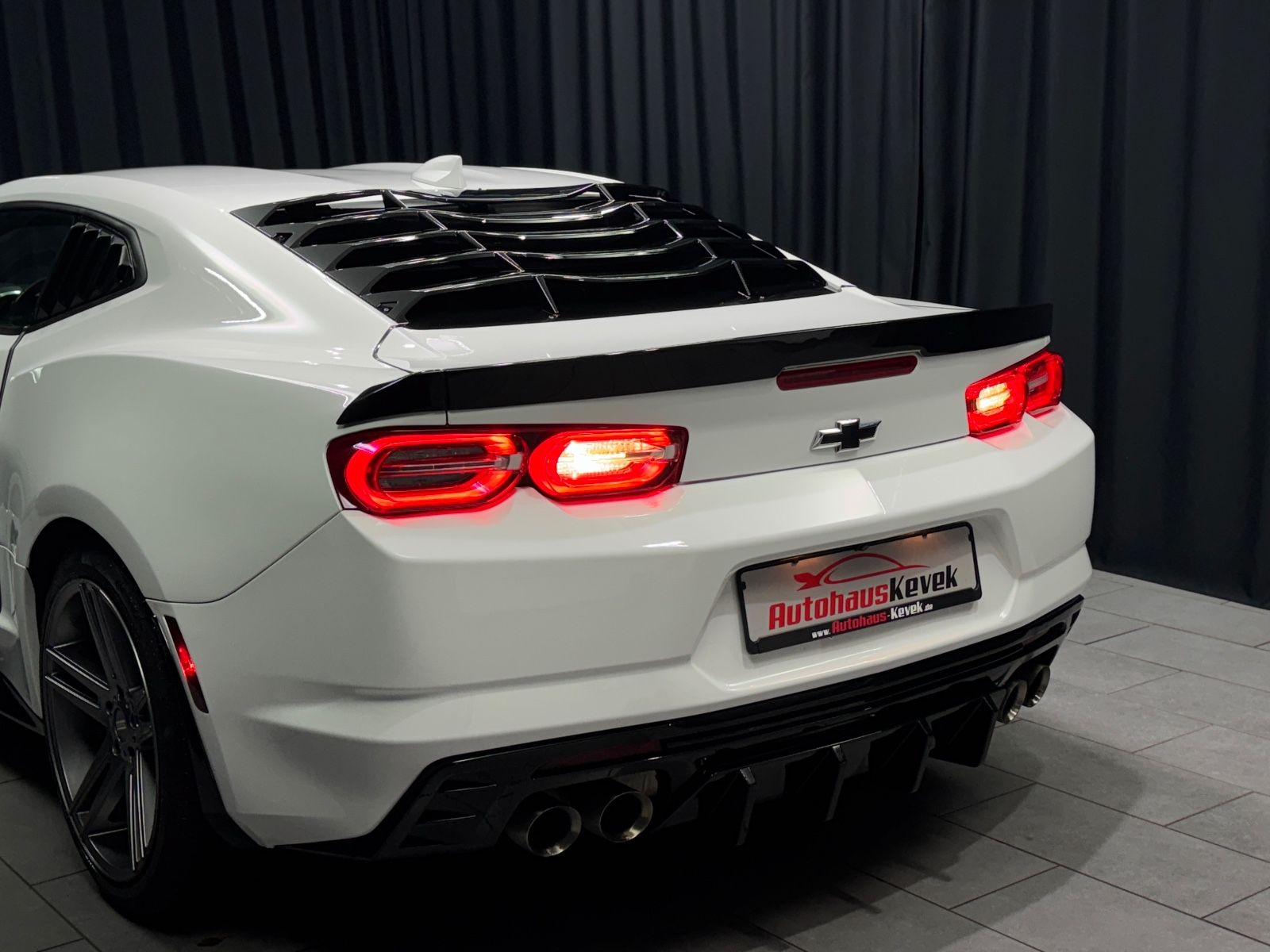 Fahrzeugabbildung Chevrolet Camaro Coupé SS LT1|SCHALTER|NAVI|LEDER