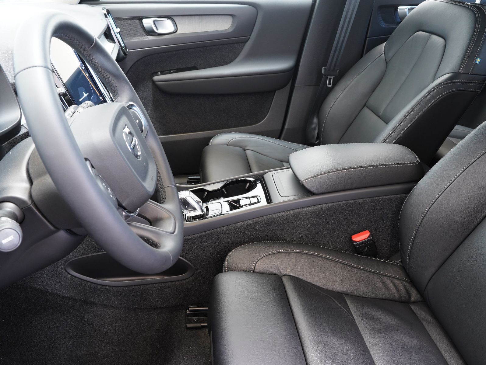 Fahrzeugabbildung Volvo XC40 B4 B Inscription LED/NAVI/ACC/LEDER/360°