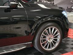 Fahrzeugabbildung Mercedes-Benz GLE 300 d 4Matic *AMG-LINE* (DISTR/CAM/MULTIBEAM