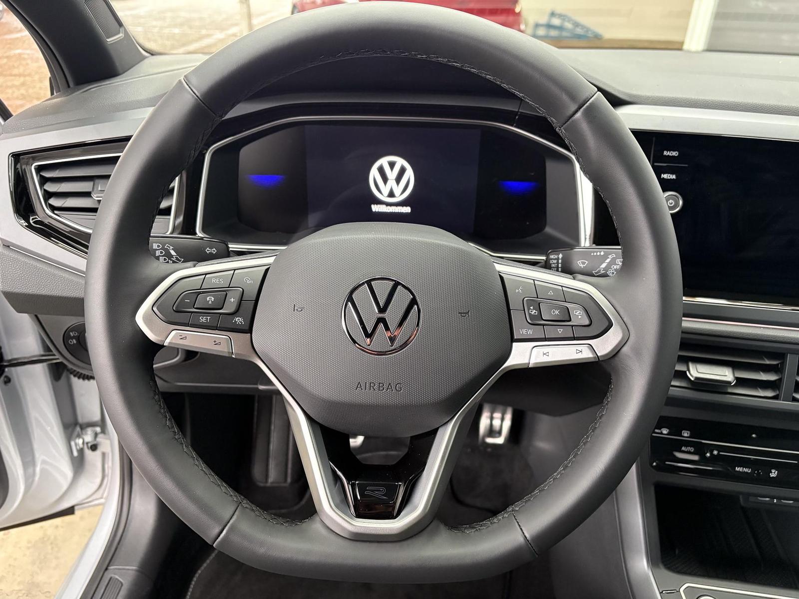 Volkswagen Taigo R-LINE SHZ BLACK PACK MATRIX ACC 1.0 TS..., миниатюра 15