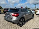 Mercedes-Benz GLA 220 4M Urban/Navi/Distronic/Keyless-Go/Autom - graue Mercedes-Benz GLA 220