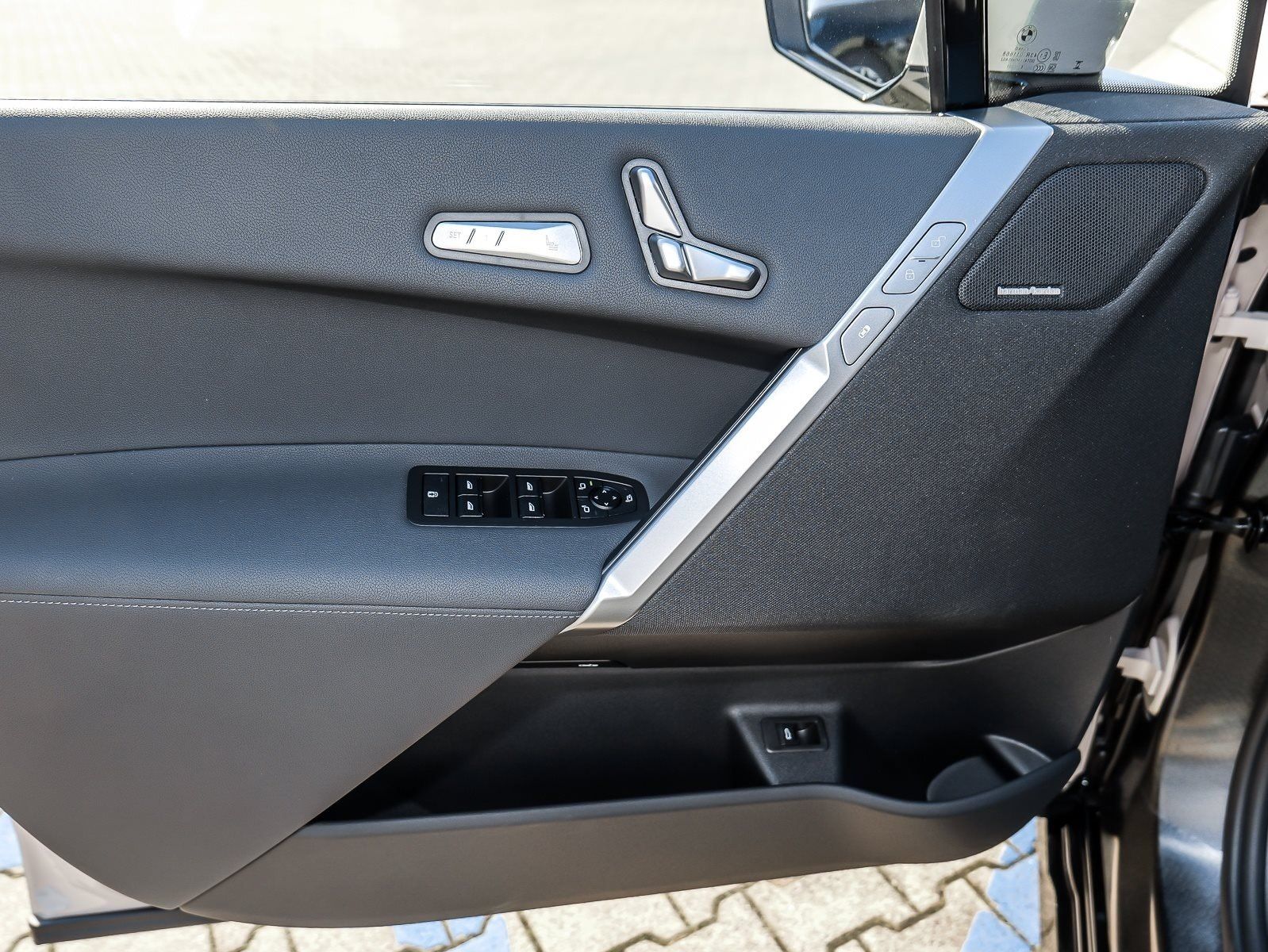 BMW iX - Bild 11