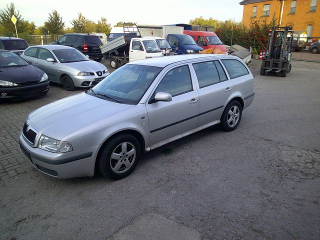 Skoda Octavia Combi 1.9 TDI Elegance