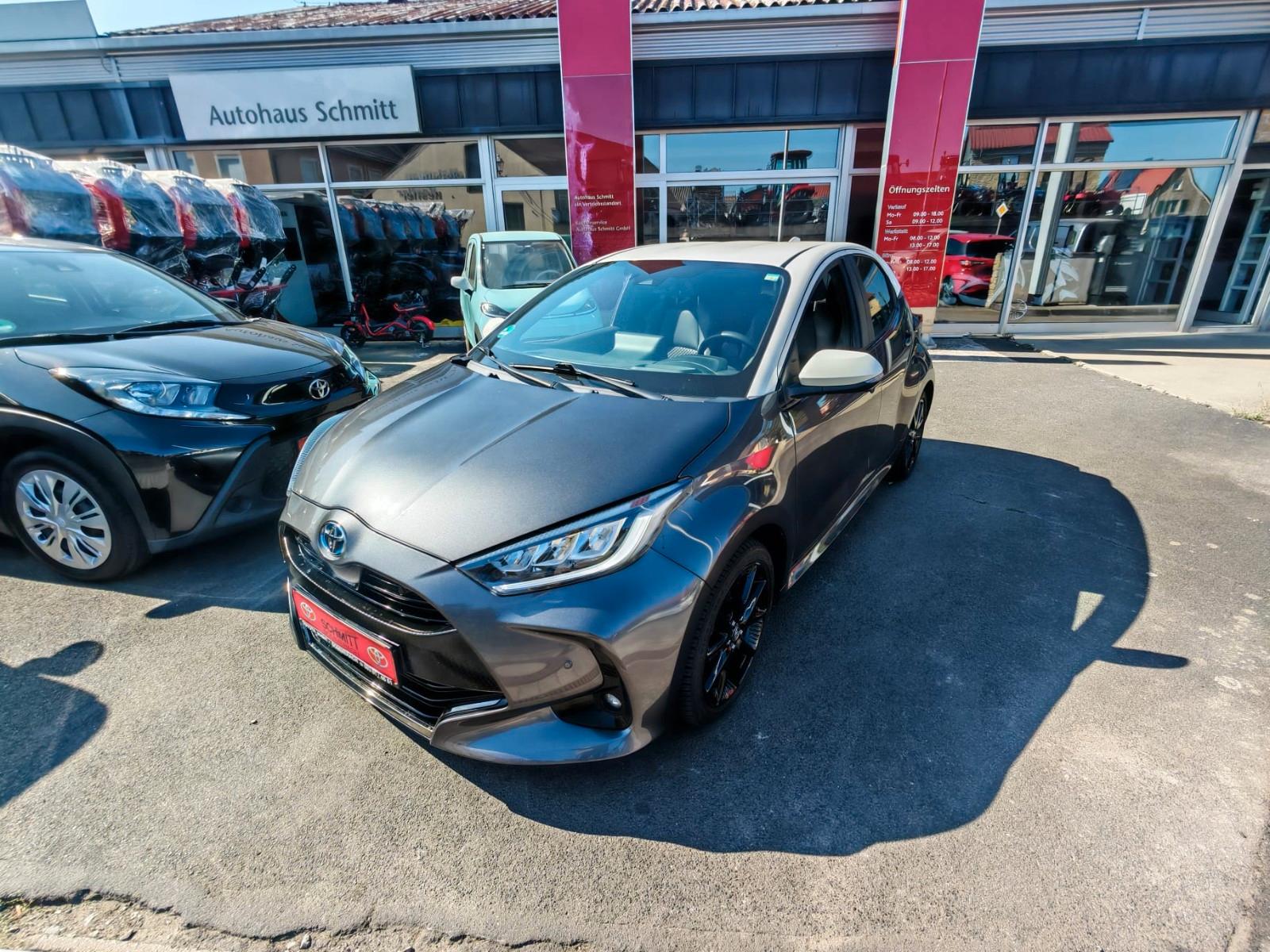 Toyota Yaris Hybrid Style