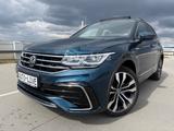 Volkswagen Tiguan 2.0 TDI*4M*DSG*R LINE*PANO*VIRTU*AHK*VOL! - Volkswagen Tiguan mit Diesel-Antrieb: Vollleder, Beheizbares Lenkrad, Automatik