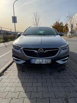 Opel Insignia 1.5t Exclusive - Opel Insignia Exclusive mit Benzin-Antrieb