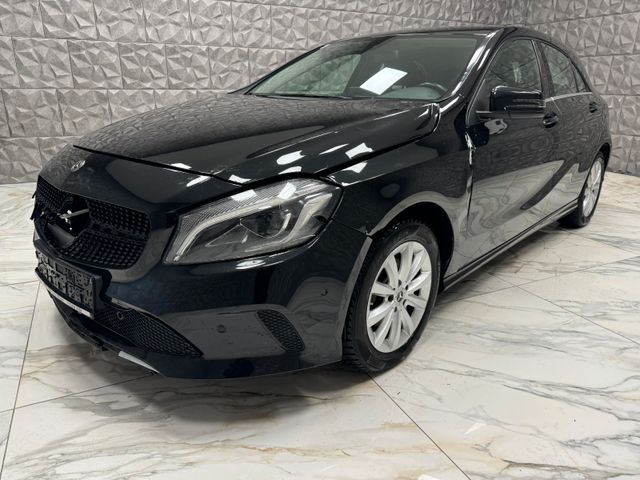 Mercedes-Benz A 160 CDI  Park-Assistent-Led