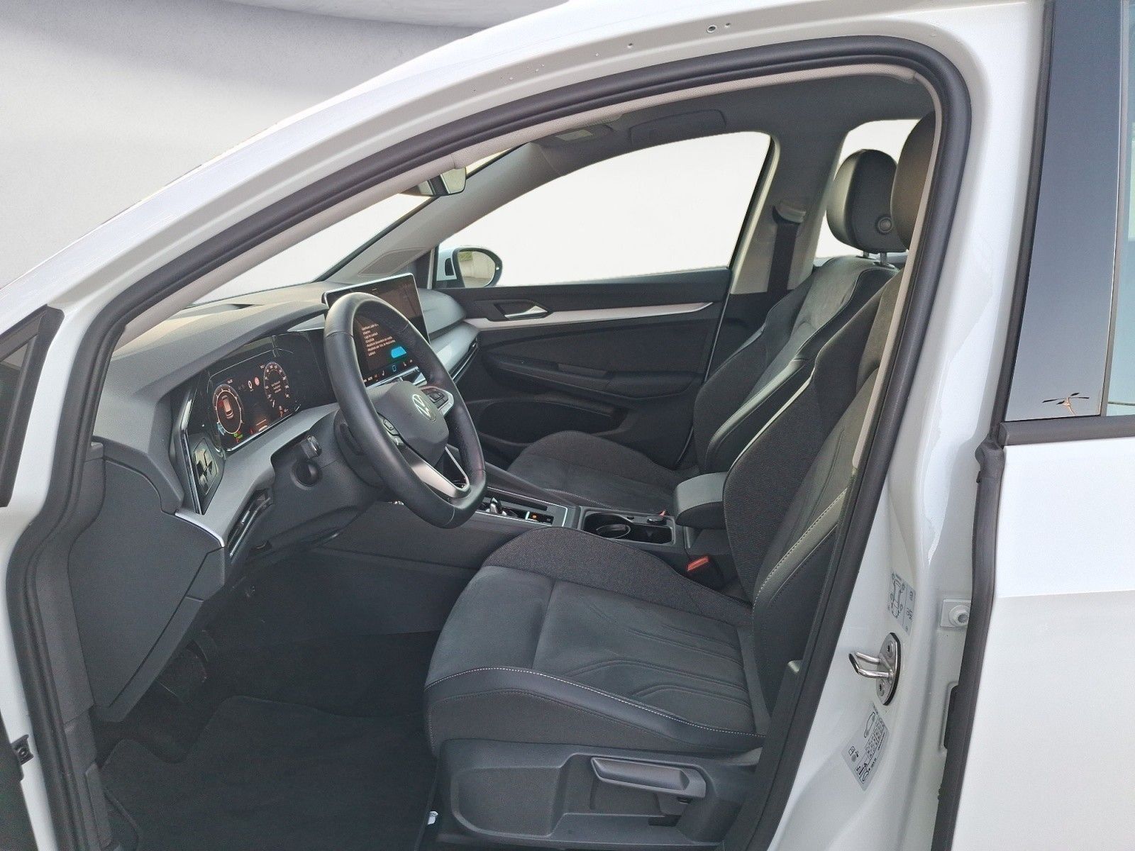 Volkswagen Golf - Bild 8