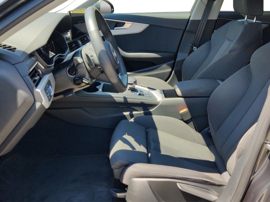 Audi A4 - Bild 14