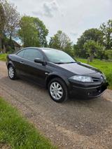 Renault Megane Coupé-Cabriolet Avantage 1.6  Karmann - Renault Megane aus 2009: Cabrio