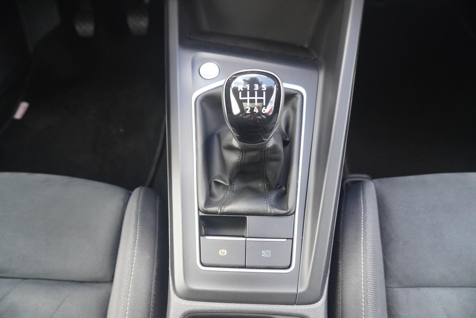 Volkswagen Golf VIII Variant 1.5 TSI LED Navi AHK Bluetooth, миниатюра 24