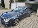 Mercedes-Benz Mercedes W211 E500 T 4Matic Avantgarde AMG... - : Kombi, W211