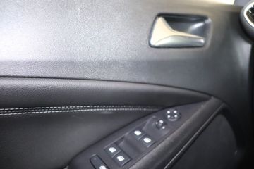 Fotografie des Opel Crossland (X) Crossland 1.2 Automatik Elegance