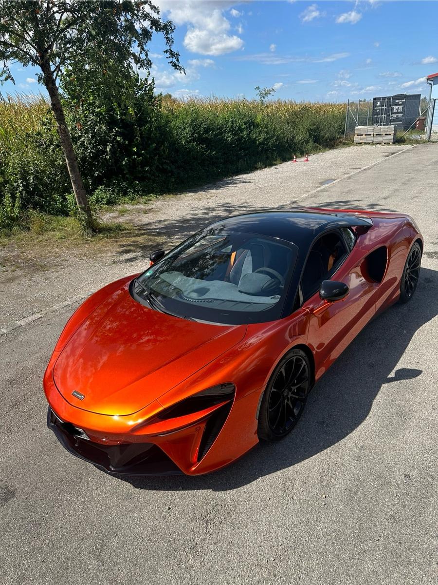 McLaren Artura - MY 25 - 3 Jahre Garantie - NEU Zustand