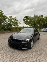 BMW 318i - LCI- Pano, Navi, M- Fahrwerk + Stoßstange - BMW: Fahrwerk