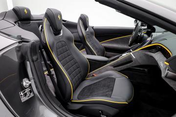 2025 Ferrari ROMA 缩略图 23
