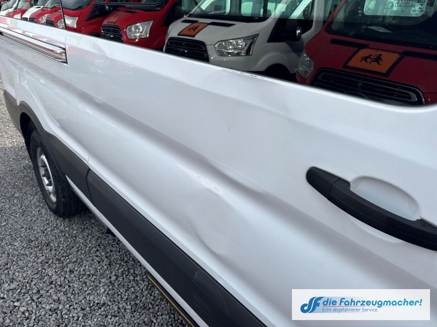 Fahrzeugabbildung Ford Transit Kombi 350 L3 Trend 2.2 TDCi DPF *1683 *K