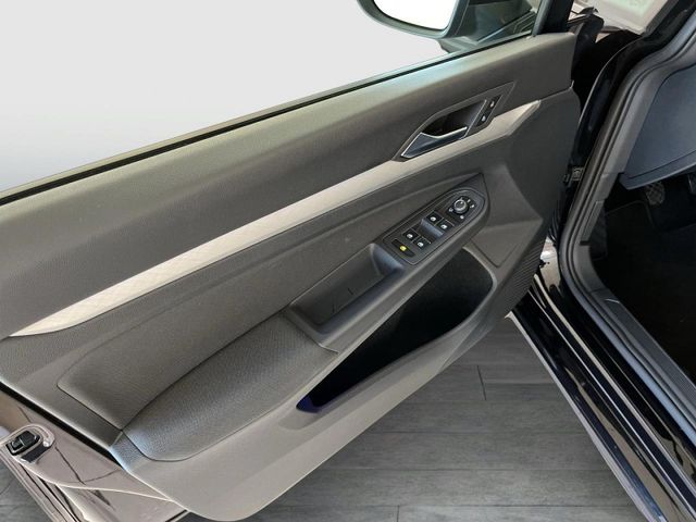 Golf VIII Variant 2.0 TDI Life Bluetooth Navi