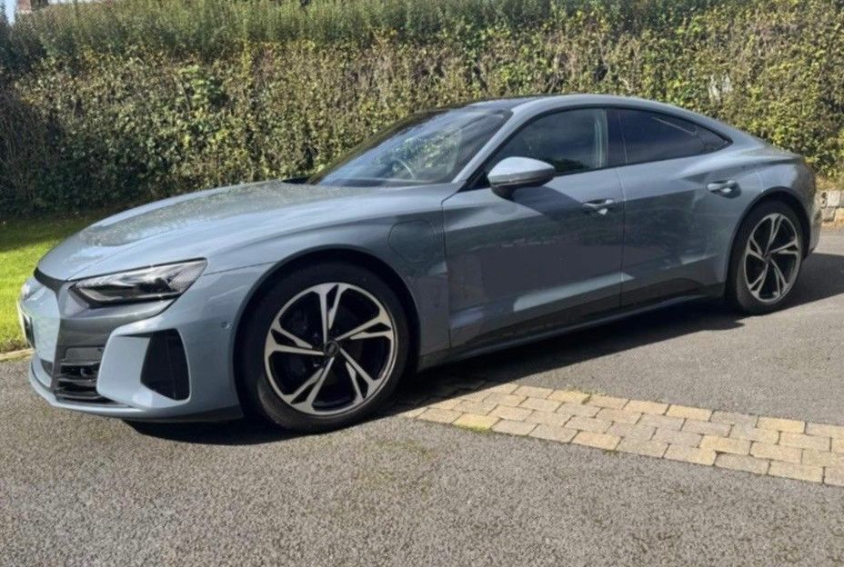 Audi E-tron GT quattro imagem 2