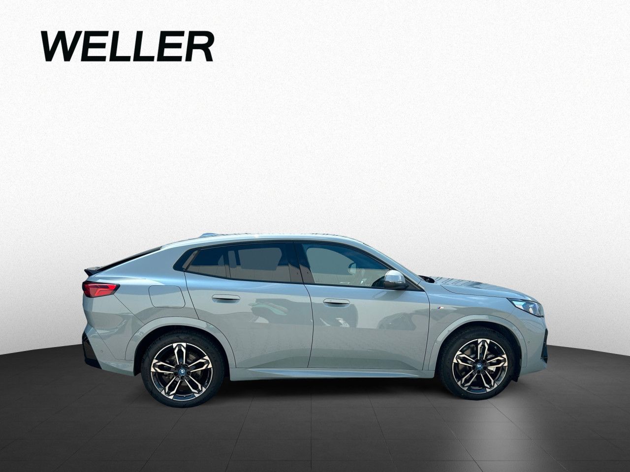 BMW iX2 - Bild 9