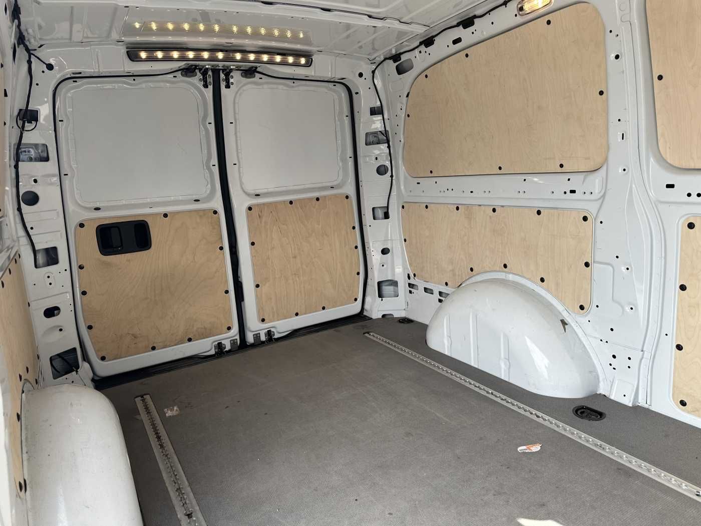 Fahrzeugabbildung Mercedes-Benz eVito 112 Klima Kamera Navi SHZ Tempomat