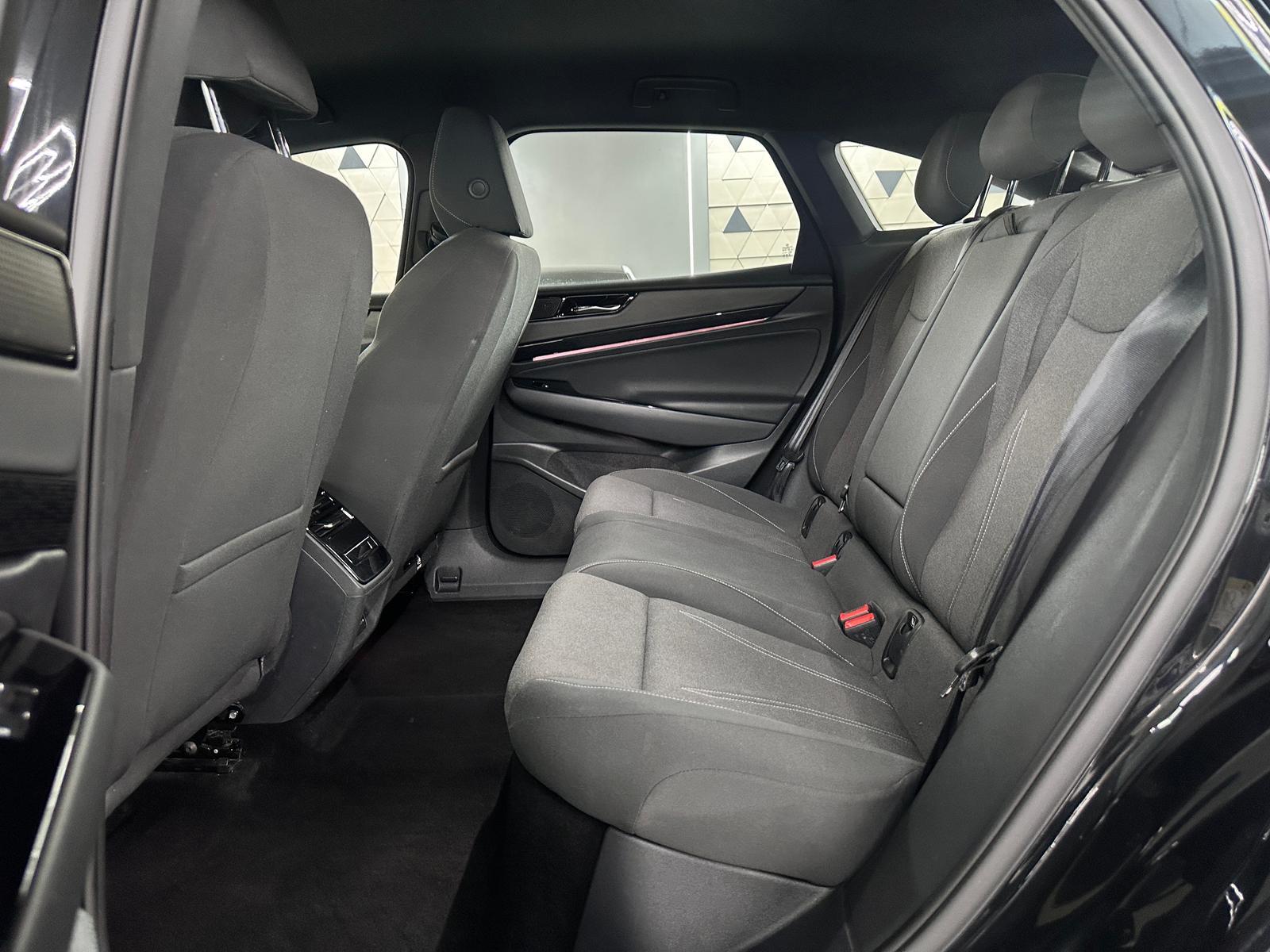 Volkswagen ID.7 Pro 210 kW LED/CAM/LANE/TRAVEL/SIDE, миниатюра 27