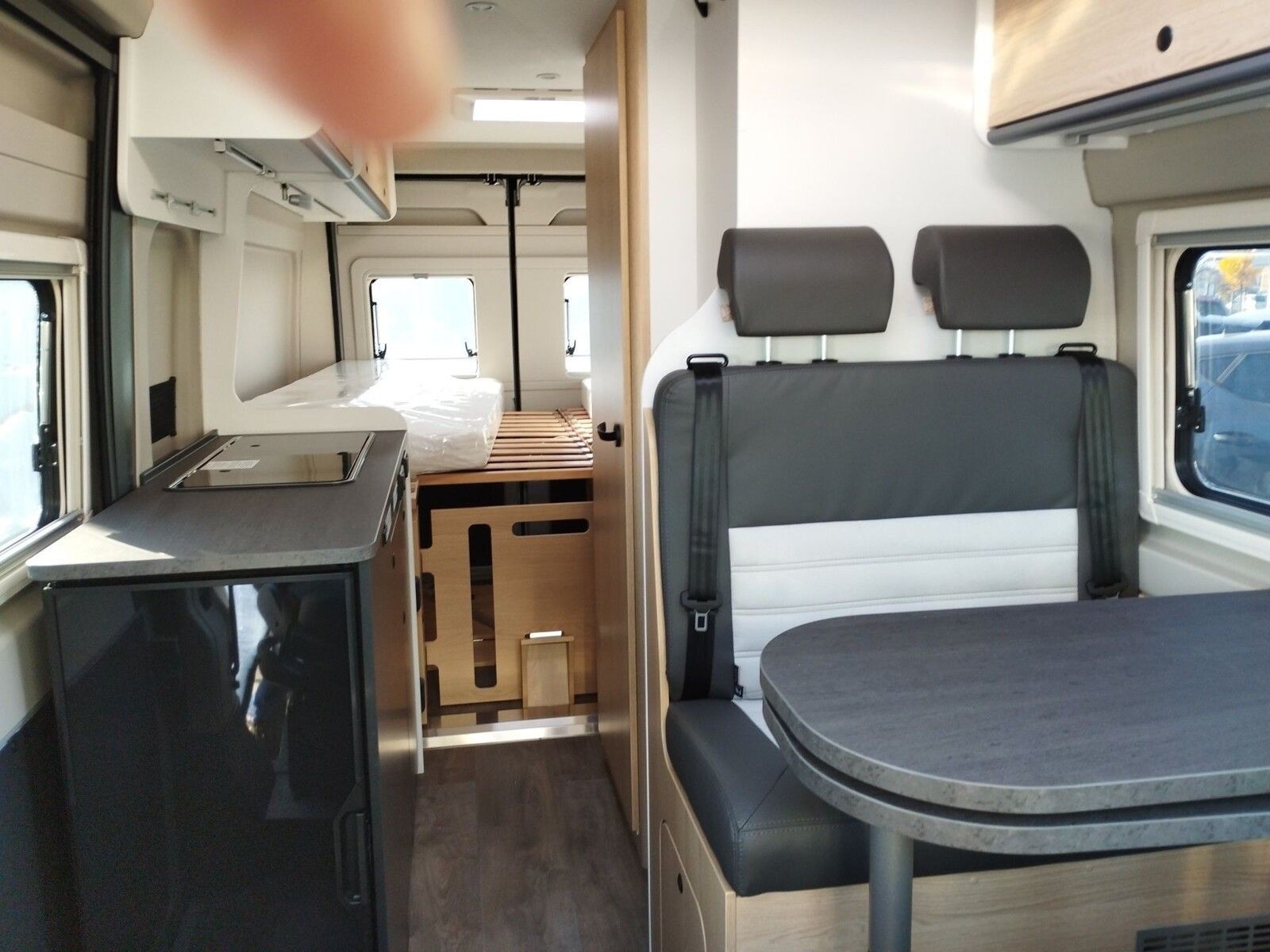 Fahrzeugabbildung Sunlight Adventure Cliff 640 Automatik, Dörr Edition, LTE