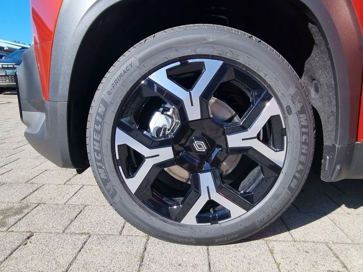 Fahrzeugabbildung Renault R 4 E-Tech elektrisch Techno 150 Comfort Range