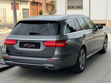 Mercedes E 220 - 7