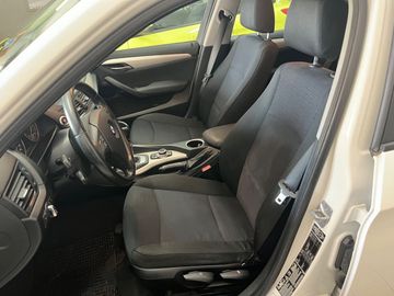 BMW X1 - 8