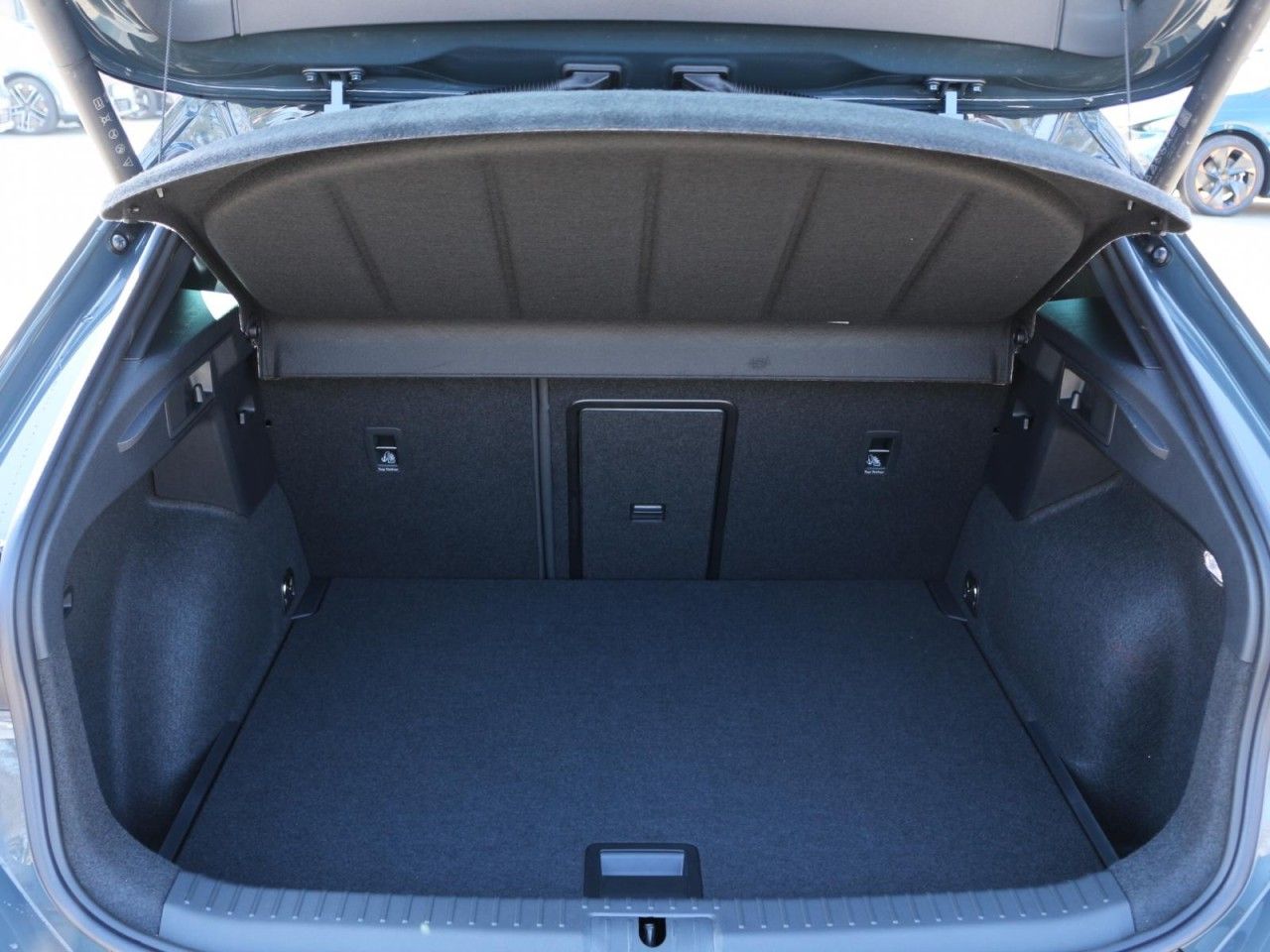 Fahrzeugabbildung CUPRA Formentor VZ 2.0 TSI DSG 4Drive