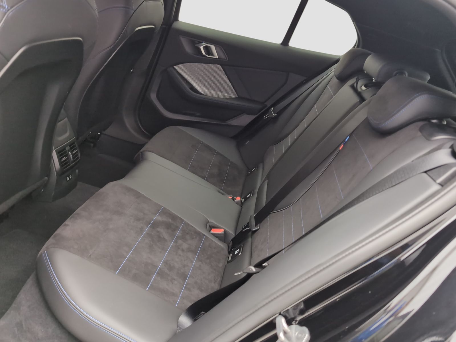 BMW 123 - Bild 9
