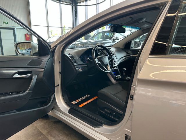 Hyundai i40 cw 5 *Tempo*AHK*SitzHZ*PDC*