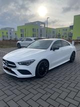 Mercedes-Benz CLA 200 4MATIC DCT - - Mercedes-Benz CLA 200 in Oberhausen