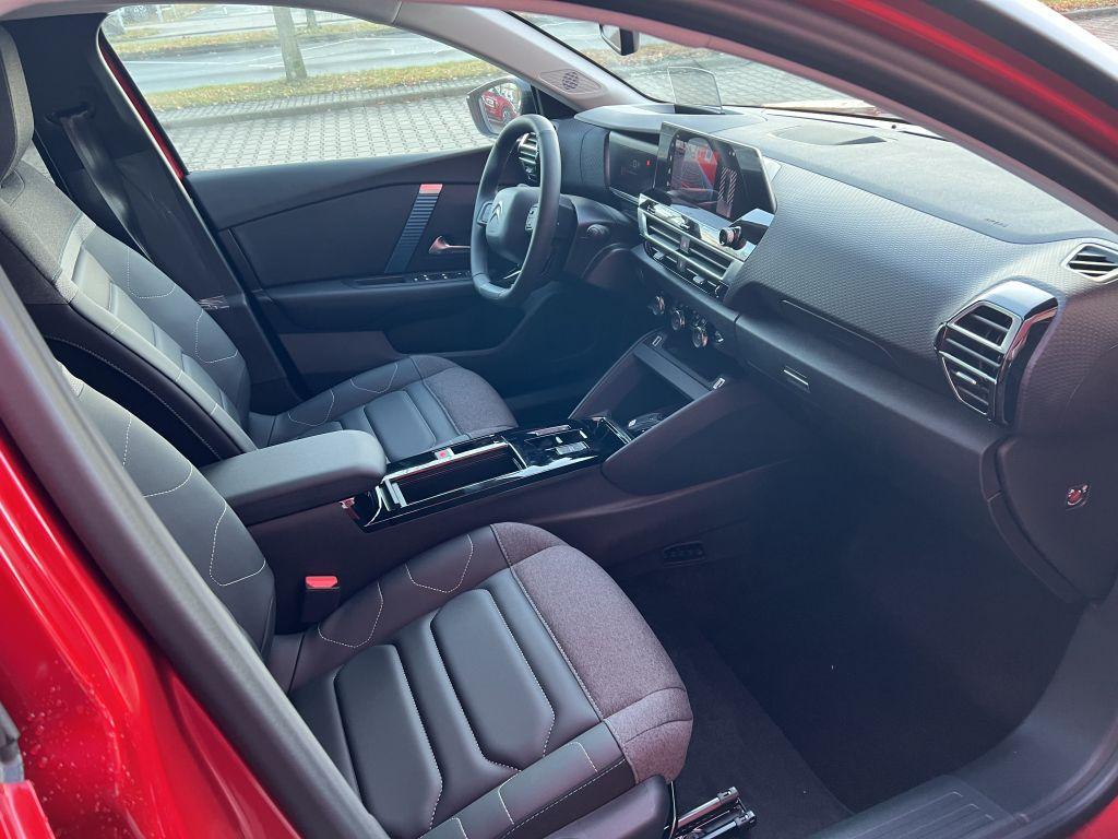 Citroën e-C4 136 50kWh Shine + Schiebedach, Kälte-Paket