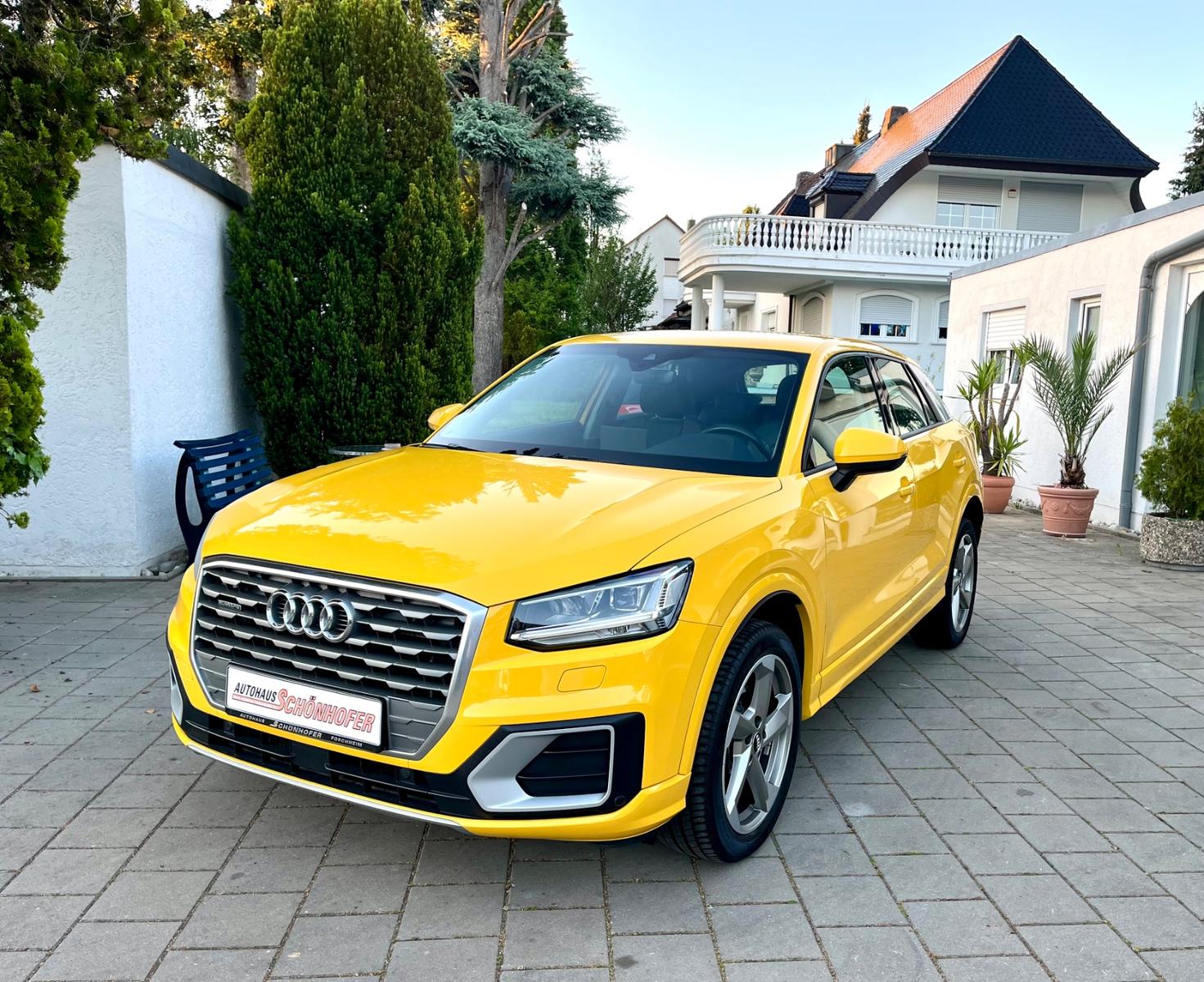 Audi Q2 2.0TDI quat. 2 Hd. LED Kamera S-tronic LEDER